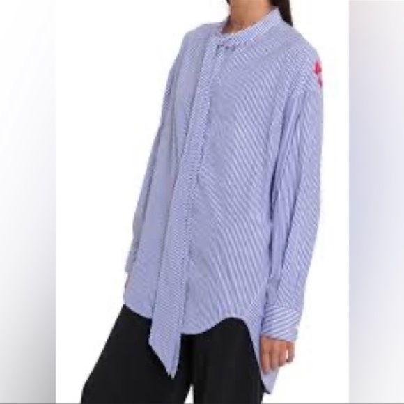 Balenciaga Blue and White Tie Front Oversized Logo Shirt - Picture 4 of 8